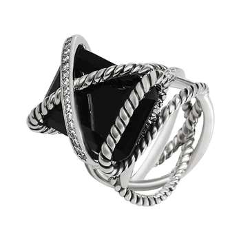 20 mm*15 mm Pravokotni Black Kubičnih Cirkon Modni Prstan Stilsko Elegantna pozlačeni Twist Wrap-around Design Izjavo Obroč za Ženske