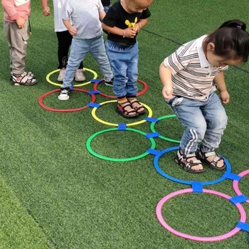Otroci Igre, Hopscotch Skok Obroči Nastavite Otroci Senzorično Igrajo Notranja Zunanja Usposabljanja Športne Igrače Na Prostem Razred Igrače