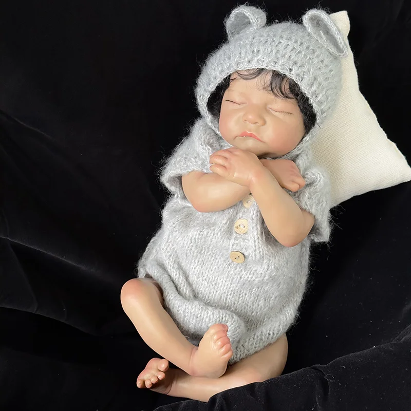 49 CM Newborn Baby Doll, ki so Prerojeni Rjavo Kožo, Levi Spalna Mehki Silikonski Prilagodljiv 3D Ton Kože Lutka