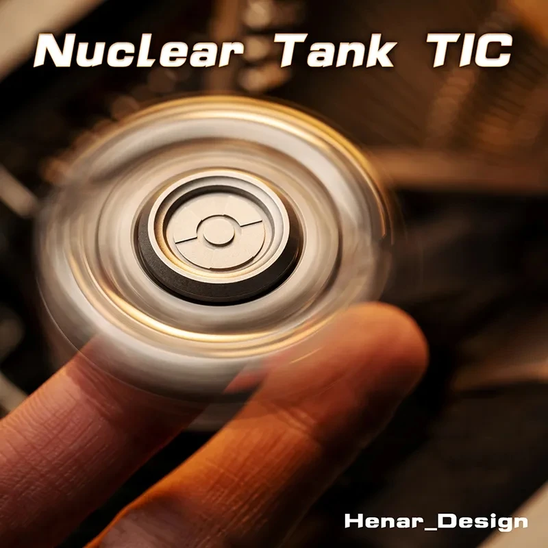 WANWU EOS Jedrski Tank TIC Prsta Žiro Titana, Cirkonija Obračanje Prenosni Igrajo Tlaka Darilo